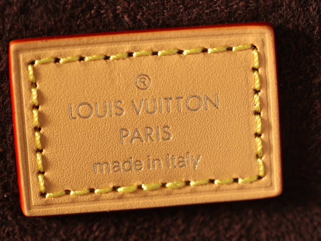 Shebag Super replica Louis Vuitton M82335 MINI BUMBAG bag review (2025 July updated)-Best Quality Fake designer Bag Review, Replica designer bag ru Shebag Super replica Louis Vuitton M82335 MINI BUMBAG bag review (2025 July updated)-Best Quality Fake designer Bag Review, Replica designer bag ru