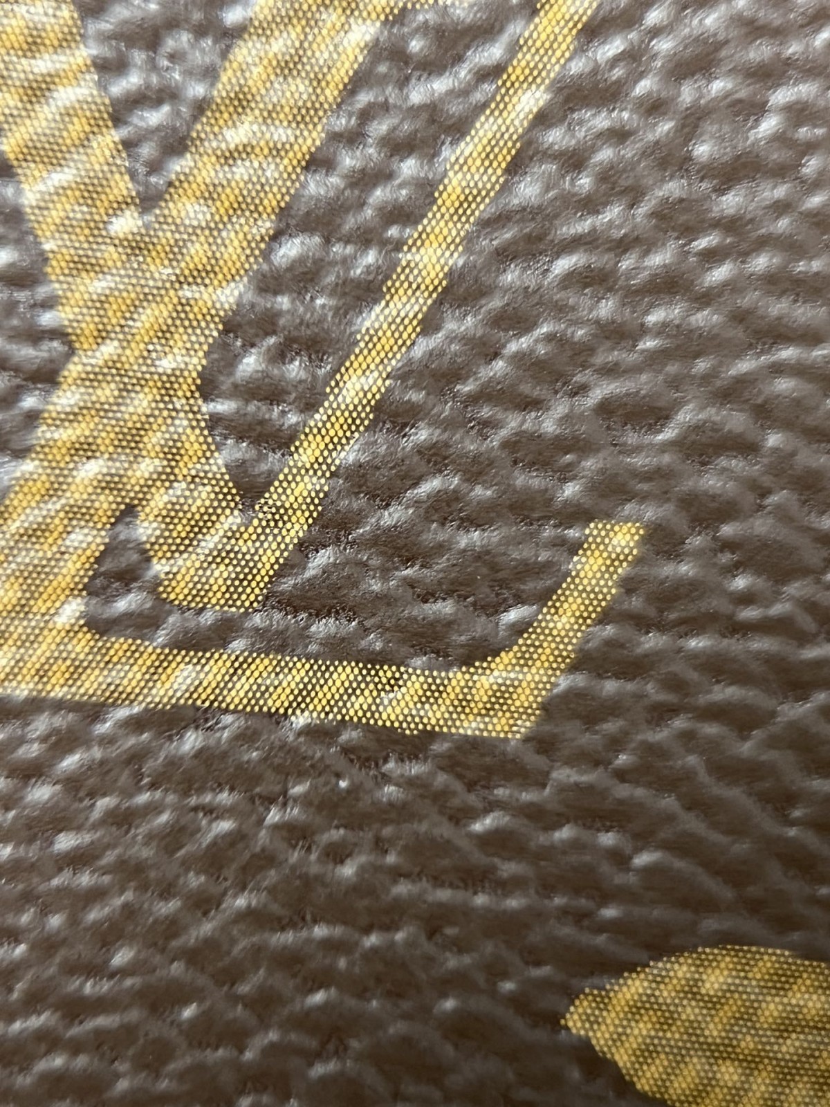 Shebag supre replica Louis Vuitton M82509 WALLET ON CHAIN LILY bag review (2025 July updated)-Best Quality Fake designer Bag Review, Replica designer bag ru