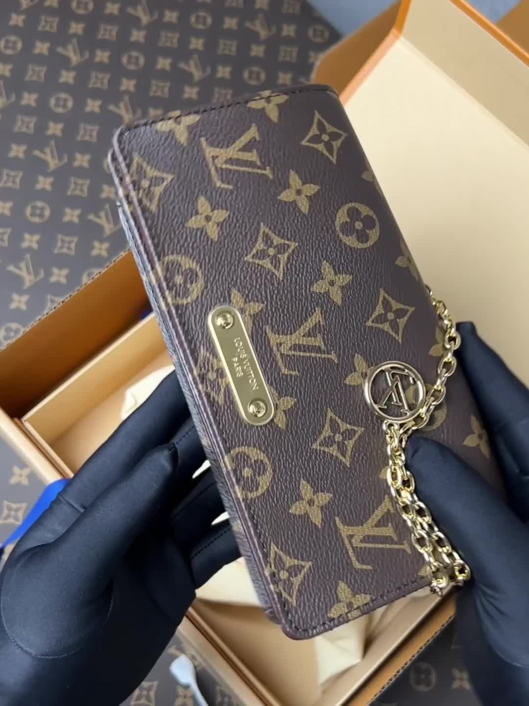 Shebag supre replica Louis Vuitton M82509 WALLET ON CHAIN LILY bag review (2025 July updated)-Best Quality Fake designer Bag Review, Replica designer bag ru