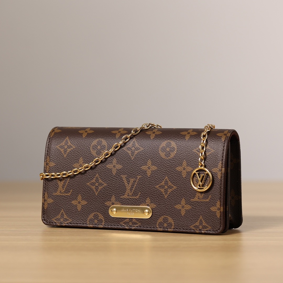 Shebag supre replica Louis Vuitton M82509 WALLET ON CHAIN LILY bag review (2025 July updated)-Best Quality Fake designer Bag Review, Replica designer bag ru