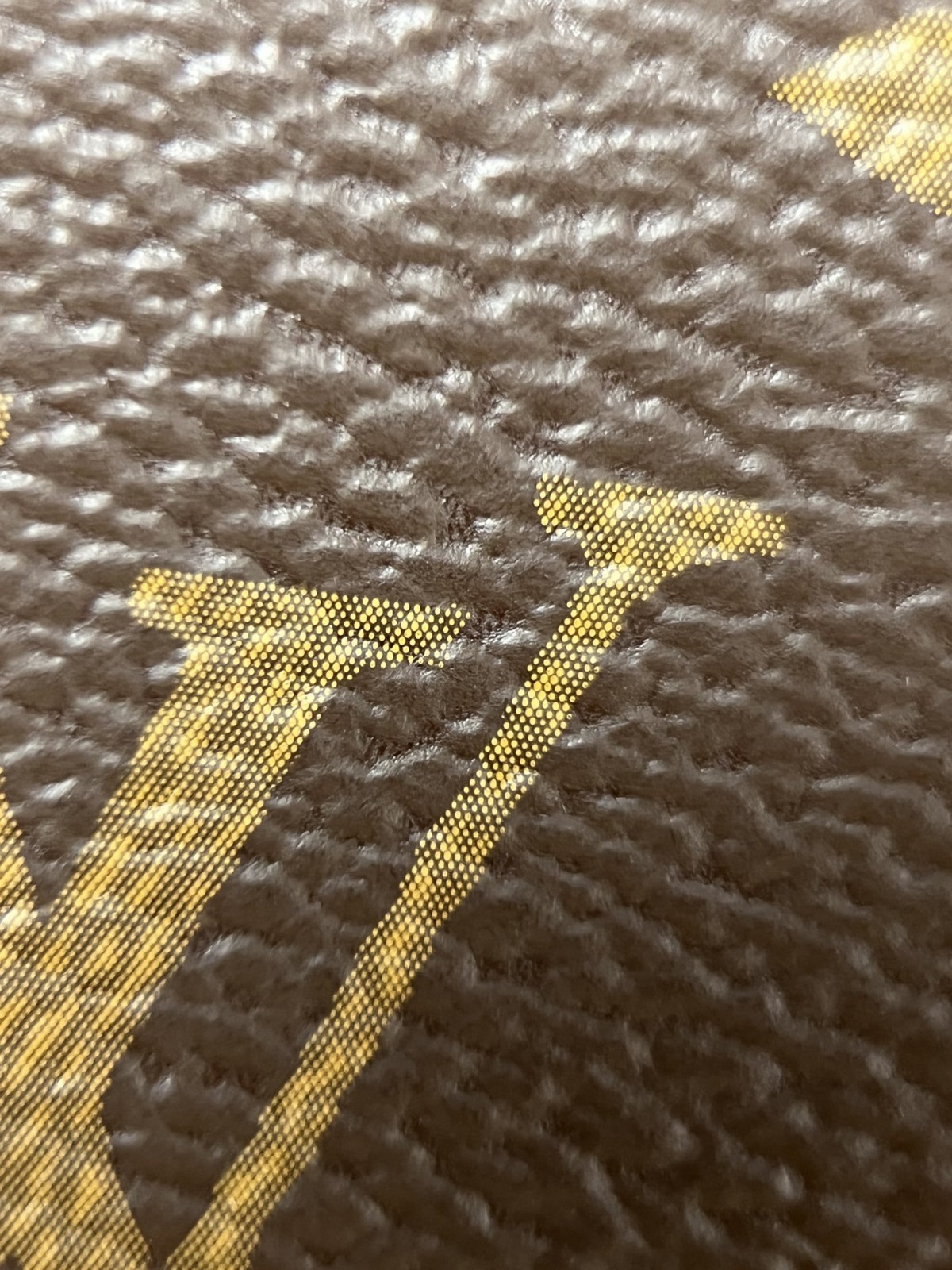 Shebag supre replica Louis Vuitton M82509 WALLET ON CHAIN LILY bag review (2025 July updated)-Best Quality Fake designer Bag Review, Replica designer bag ru
