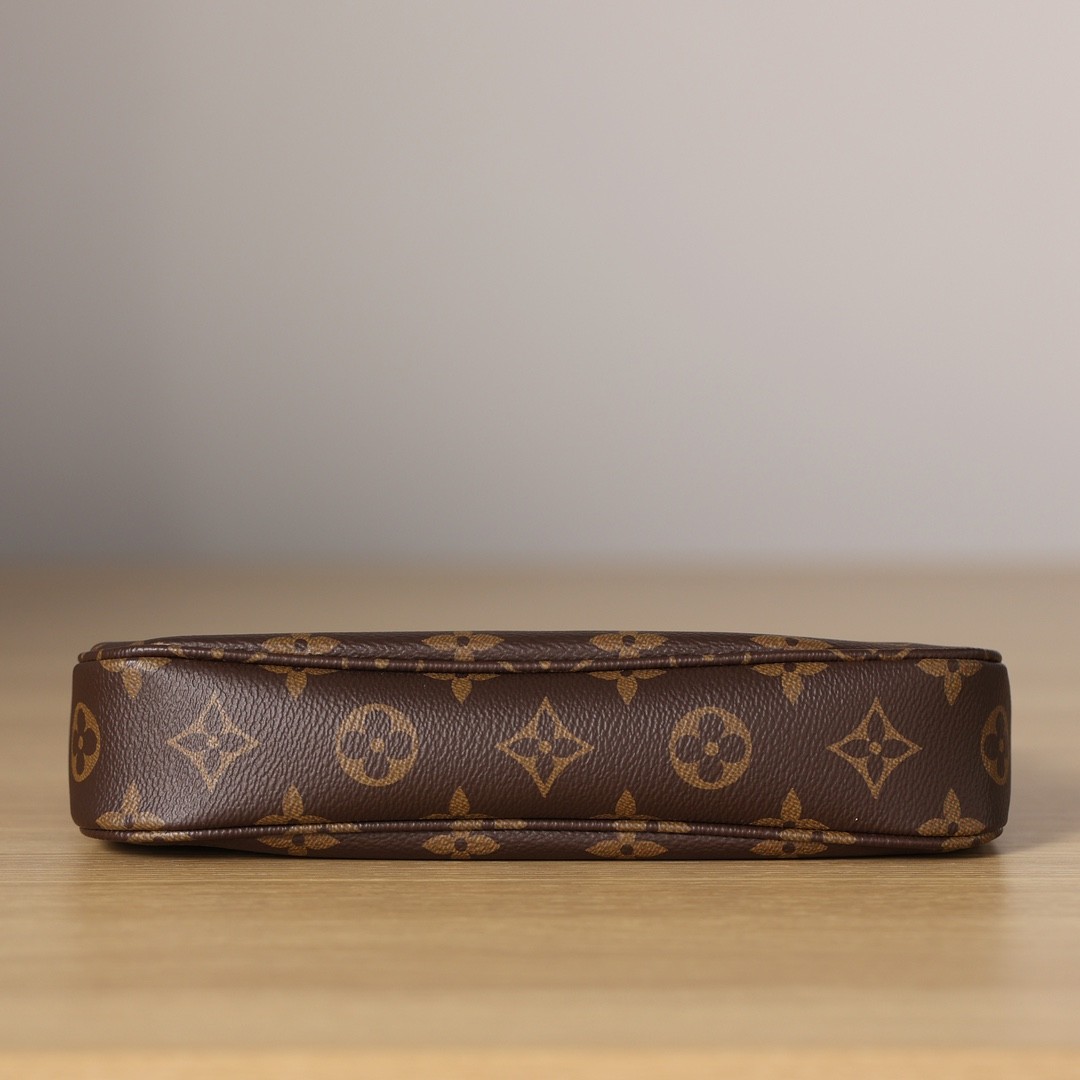 Shebag Super Replica Louis Vuitton M82766 POCHETTE ACCESSOIRES bag review (2025 July updated)-Best Quality Fake designer Bag Review, Replica designer bag ru