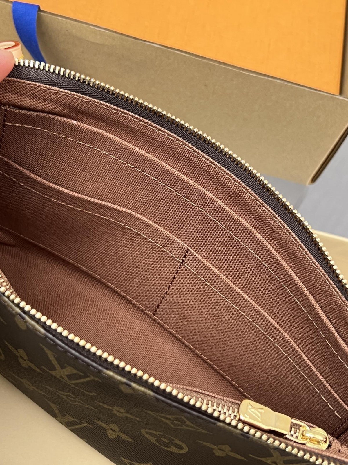 Shebag Super Replica Louis Vuitton M82766 POCHETTE ACCESSOIRES bag review (2025 July updated)-Best Quality Fake designer Bag Review, Replica designer bag ru