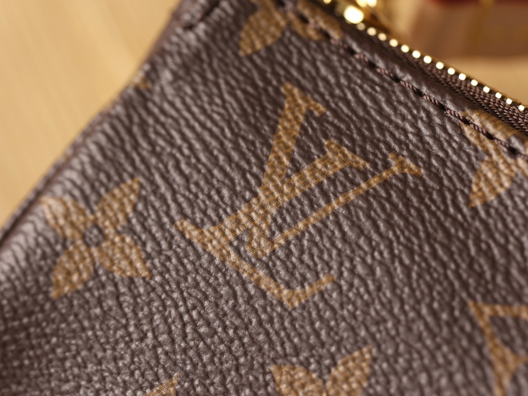 Shebag Super Replica Louis Vuitton M82766 POCHETTE ACCESSOIRES bag review (2025 July updated)-Best Quality Fake designer Bag Review, Replica designer bag ru