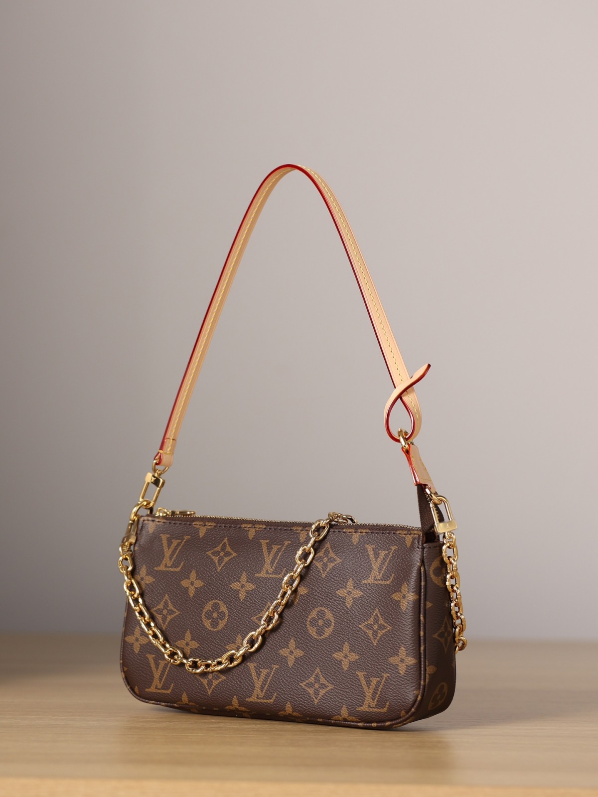 Shebag Super Replica Louis Vuitton M82766 POCHETTE ACCESSOIRES bag review (2025 July updated)-Best Quality Fake designer Bag Review, Replica designer bag ru