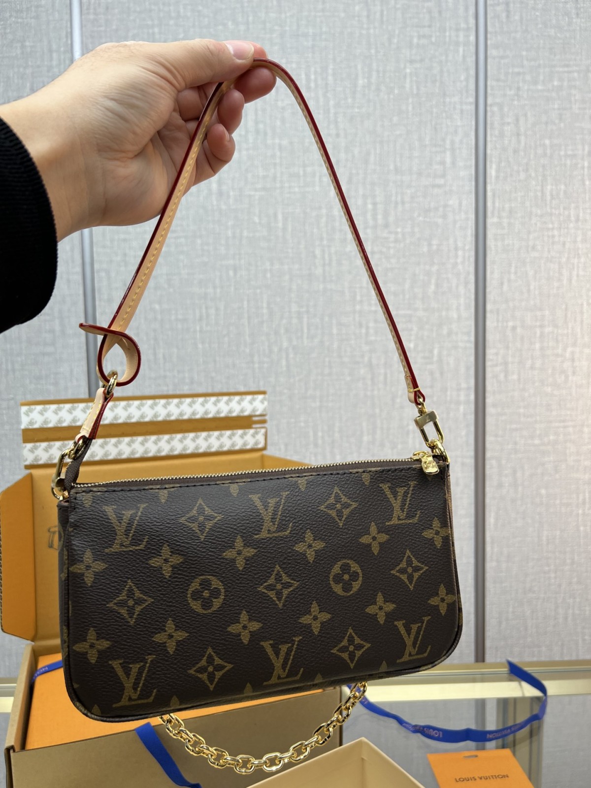Shebag Super Replica Louis Vuitton M82766 POCHETTE ACCESSOIRES bag review (2025 July updated)-Best Quality Fake designer Bag Review, Replica designer bag ru