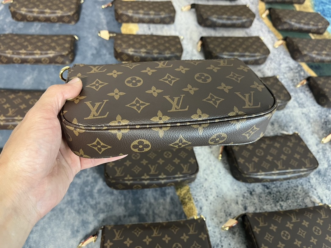 Shebag Super Replica Louis Vuitton M82766 POCHETTE ACCESSOIRES bag review (2025 July updated)-Best Quality Fake designer Bag Review, Replica designer bag ru