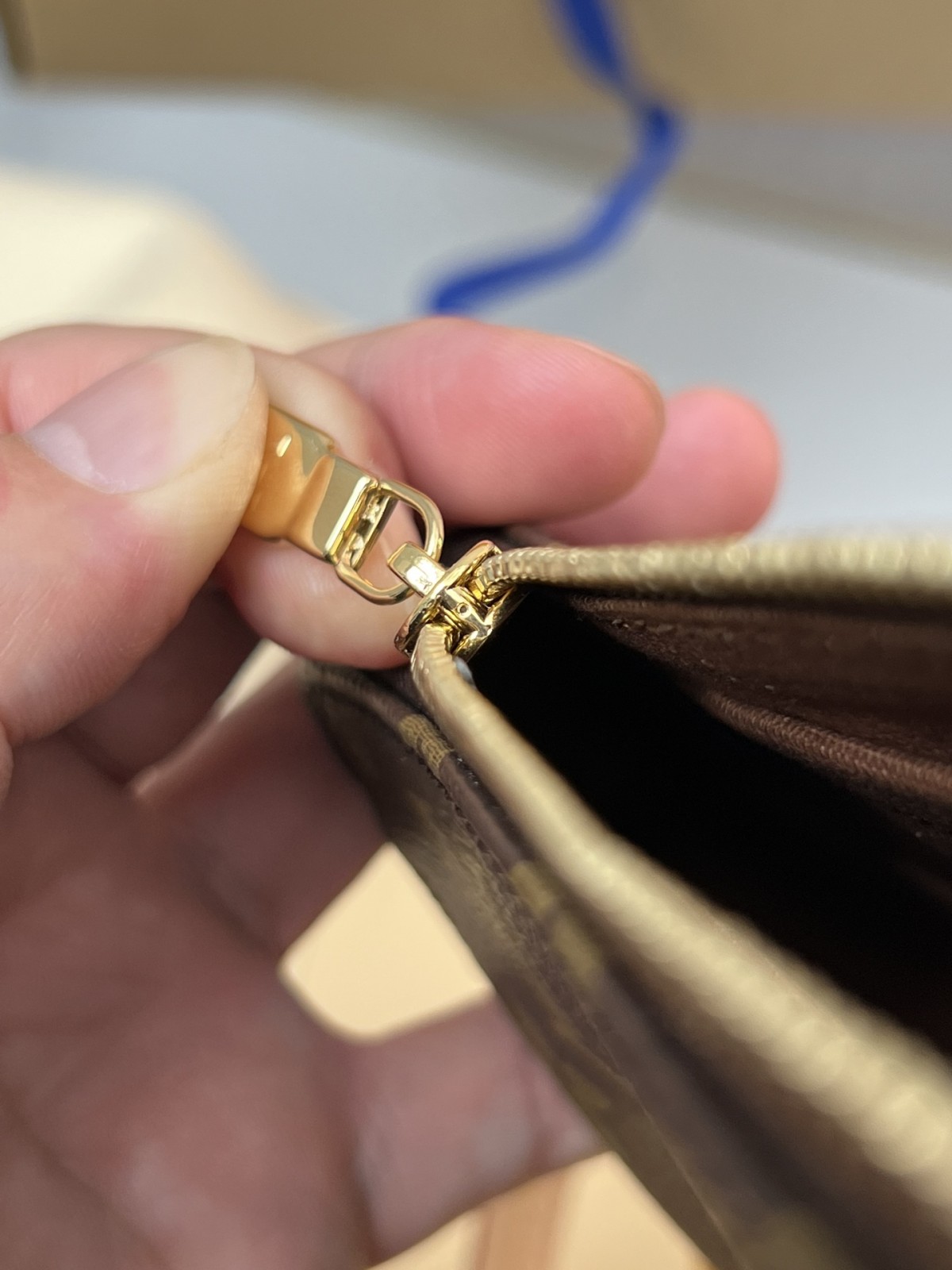 Shebag Super Replica Louis Vuitton M82766 POCHETTE ACCESSOIRES bag review (2025 July updated)-Best Quality Fake designer Bag Review, Replica designer bag ru