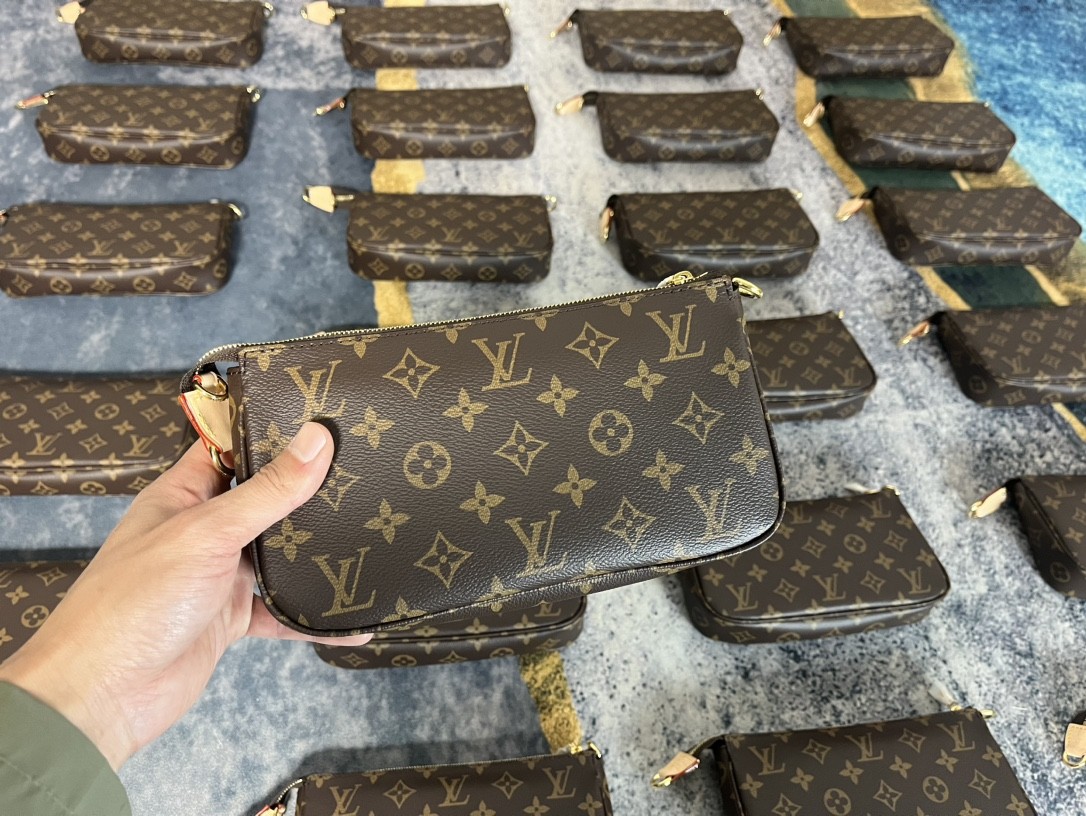 Shebag Super Replica Louis Vuitton M82766 POCHETTE ACCESSOIRES bag review (2025 July updated)-Best Quality Fake designer Bag Review, Replica designer bag ru