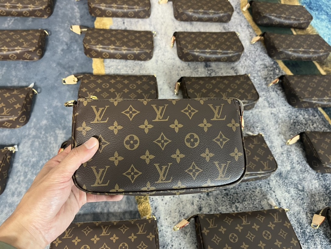 Shebag Super Replica Louis Vuitton M82766 POCHETTE ACCESSOIRES bag review (2025 July updated)-Best Quality Fake designer Bag Review, Replica designer bag ru