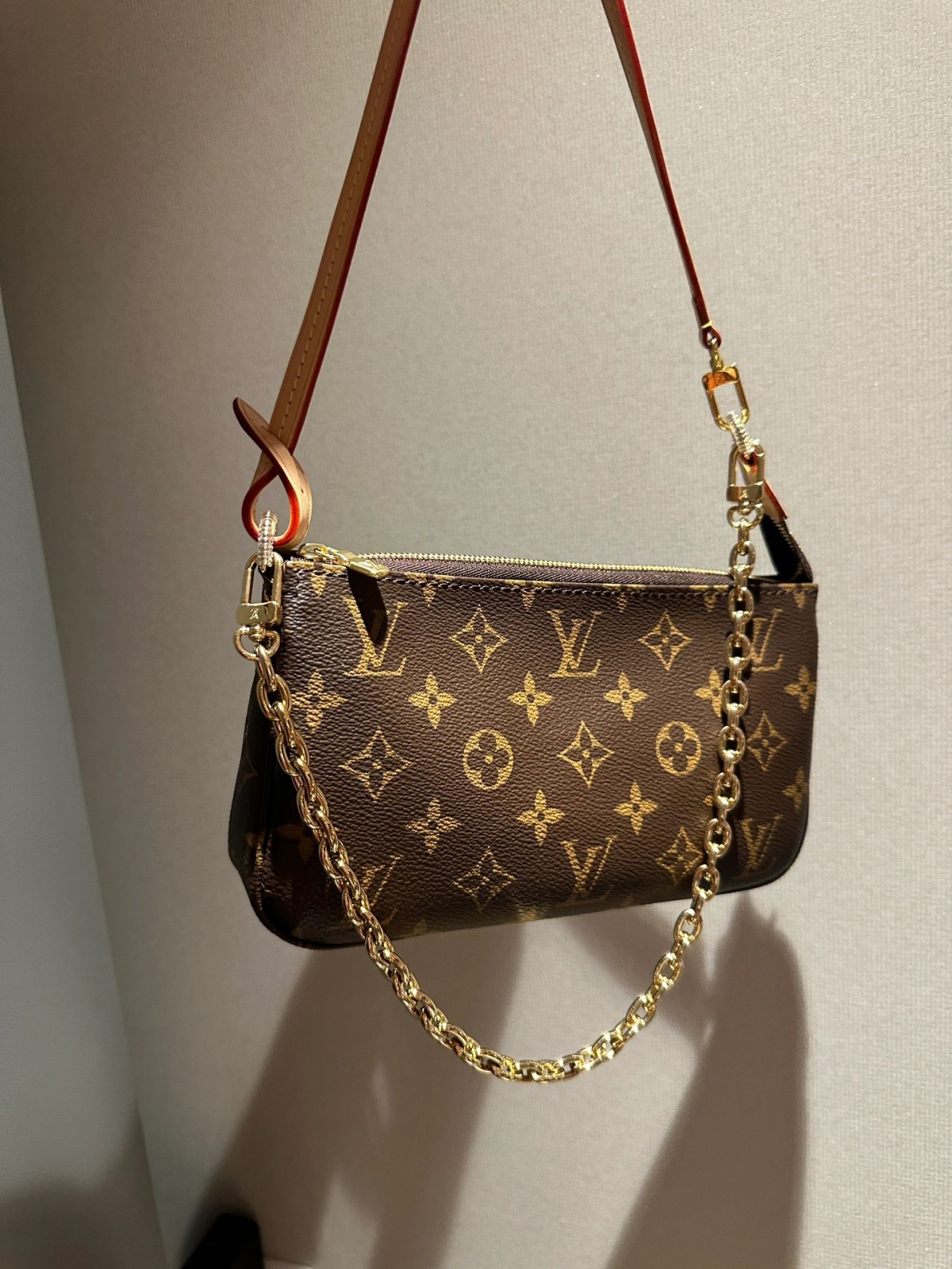 Shebag Super Replica Louis Vuitton M82766 POCHETTE ACCESSOIRES bag review (2025 July updated)-Best Quality Fake designer Bag Review, Replica designer bag ru