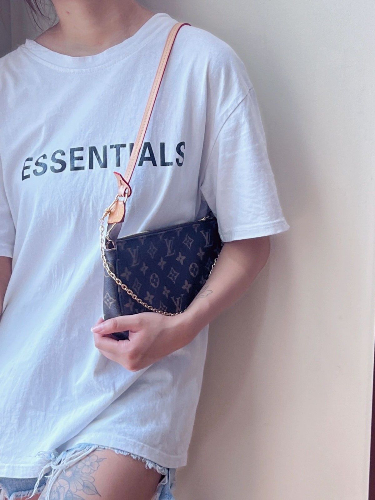 Shebag Super Replica Louis Vuitton M82766 POCHETTE ACCESSOIRES bag review (2025 July updated)-Best Quality Fake designer Bag Review, Replica designer bag ru