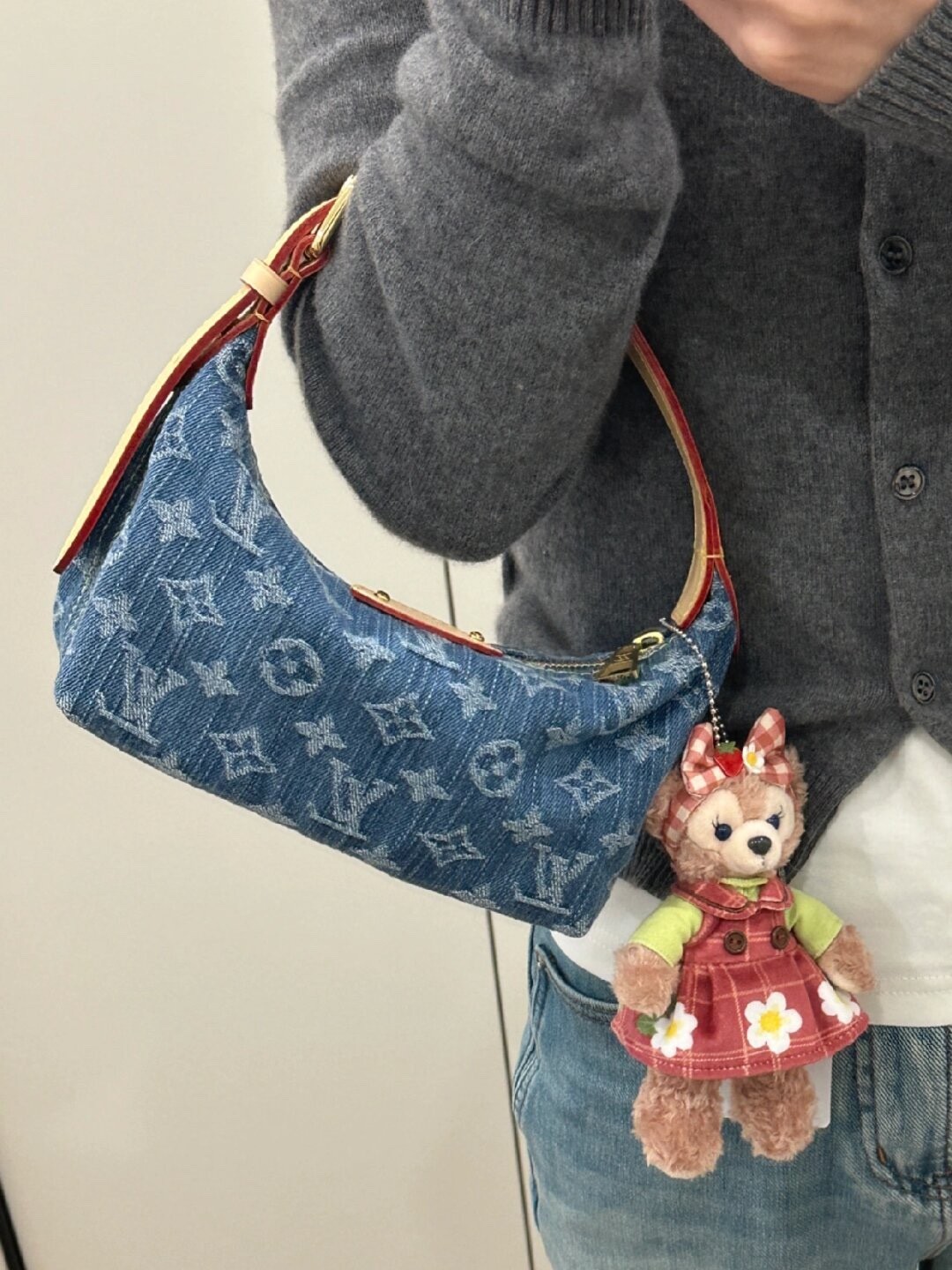 Shebag Super replica Louis Vuitton M82949 HILLS POCHETTE bag review (2025 July Updated)-Best Quality Fake designer Bag Review, Replica designer bag ru Shebag Super replica Louis Vuitton M82949 HILLS POCHETTE bag review (2025 July Updated)-Best Quality Fake designer Bag Review, Replica designer bag ru