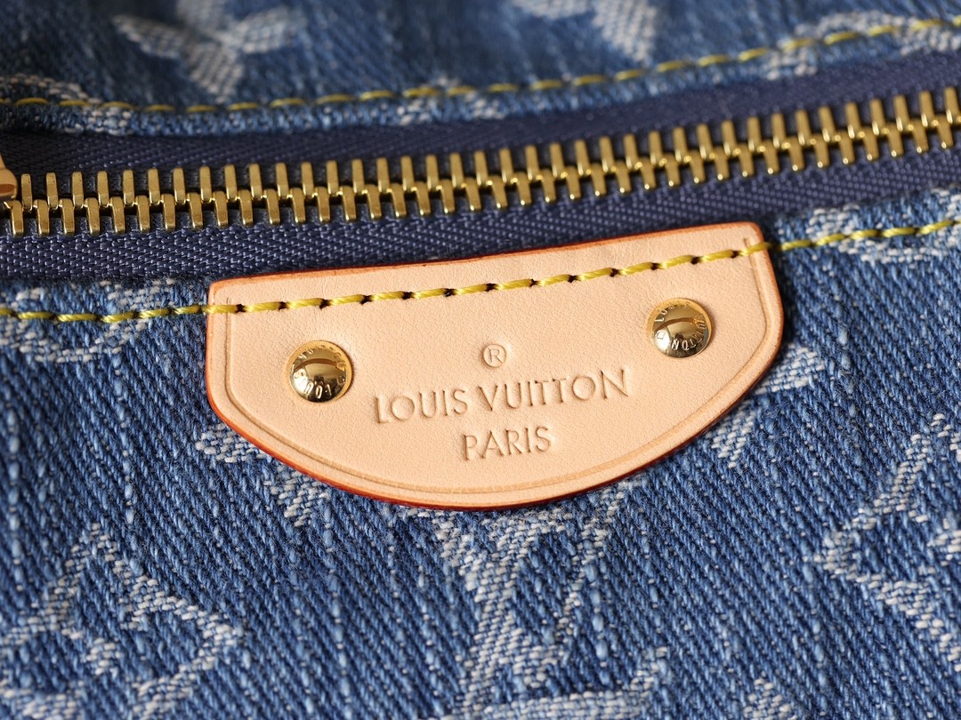 Shebag Super replica Louis Vuitton M82949 HILLS POCHETTE bag review (2025 July Updated)-Best Quality Fake designer Bag Review, Replica designer bag ru Shebag Super replica Louis Vuitton M82949 HILLS POCHETTE bag review (2025 July Updated)-Best Quality Fake designer Bag Review, Replica designer bag ru