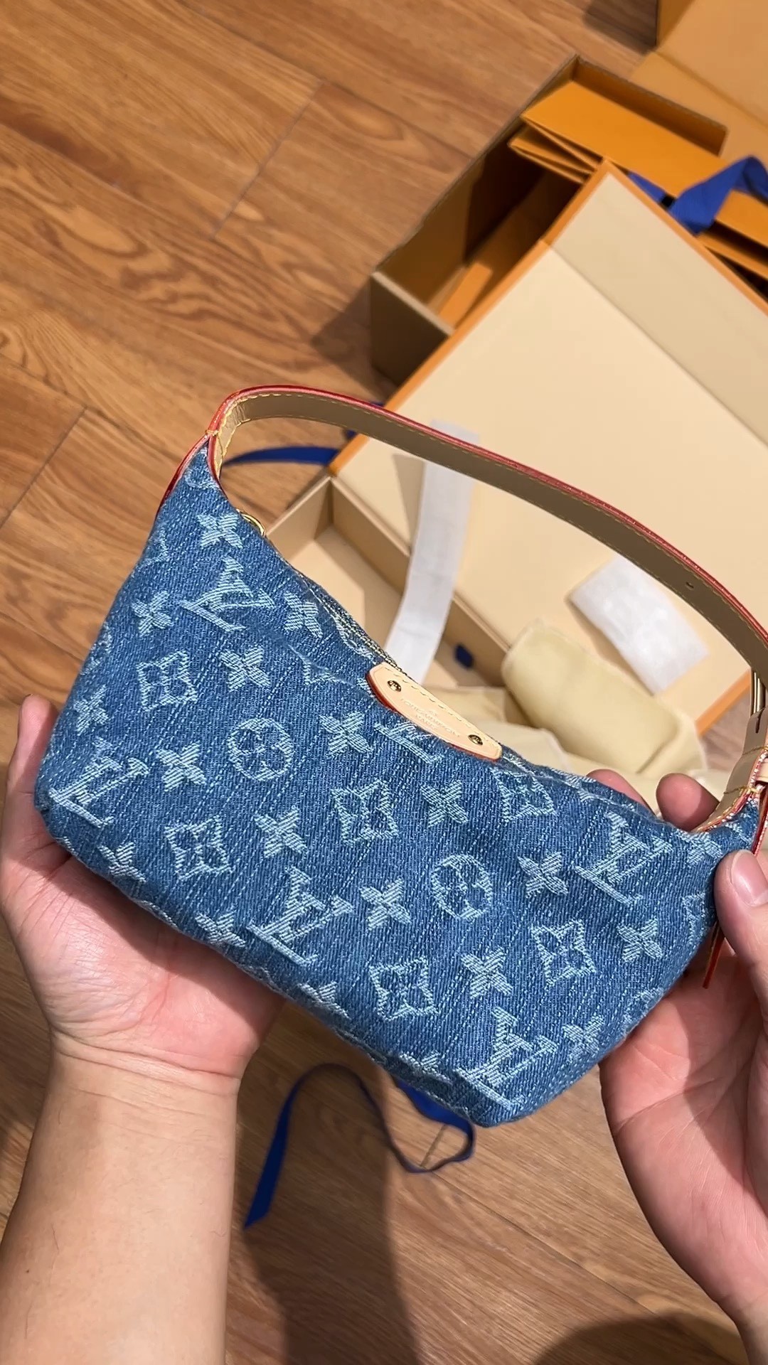 Shebag Super replica Louis Vuitton M82949 HILLS POCHETTE bag review (2025 July Updated)-Best Quality Fake designer Bag Review, Replica designer bag ru Shebag Super replica Louis Vuitton M82949 HILLS POCHETTE bag review (2025 July Updated)-Best Quality Fake designer Bag Review, Replica designer bag ru