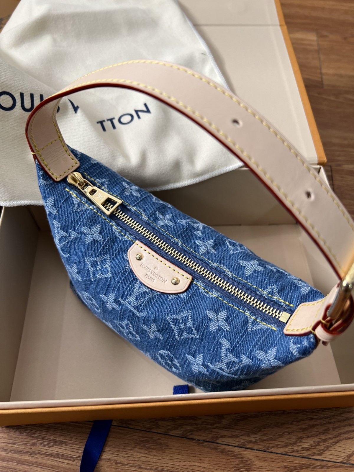 Shebag Super replica Louis Vuitton M82949 HILLS POCHETTE bag review (2025 July Updated)-Best Quality Fake designer Bag Review, Replica designer bag ru Shebag Super replica Louis Vuitton M82949 HILLS POCHETTE bag review (2025 July Updated)-Best Quality Fake designer Bag Review, Replica designer bag ru