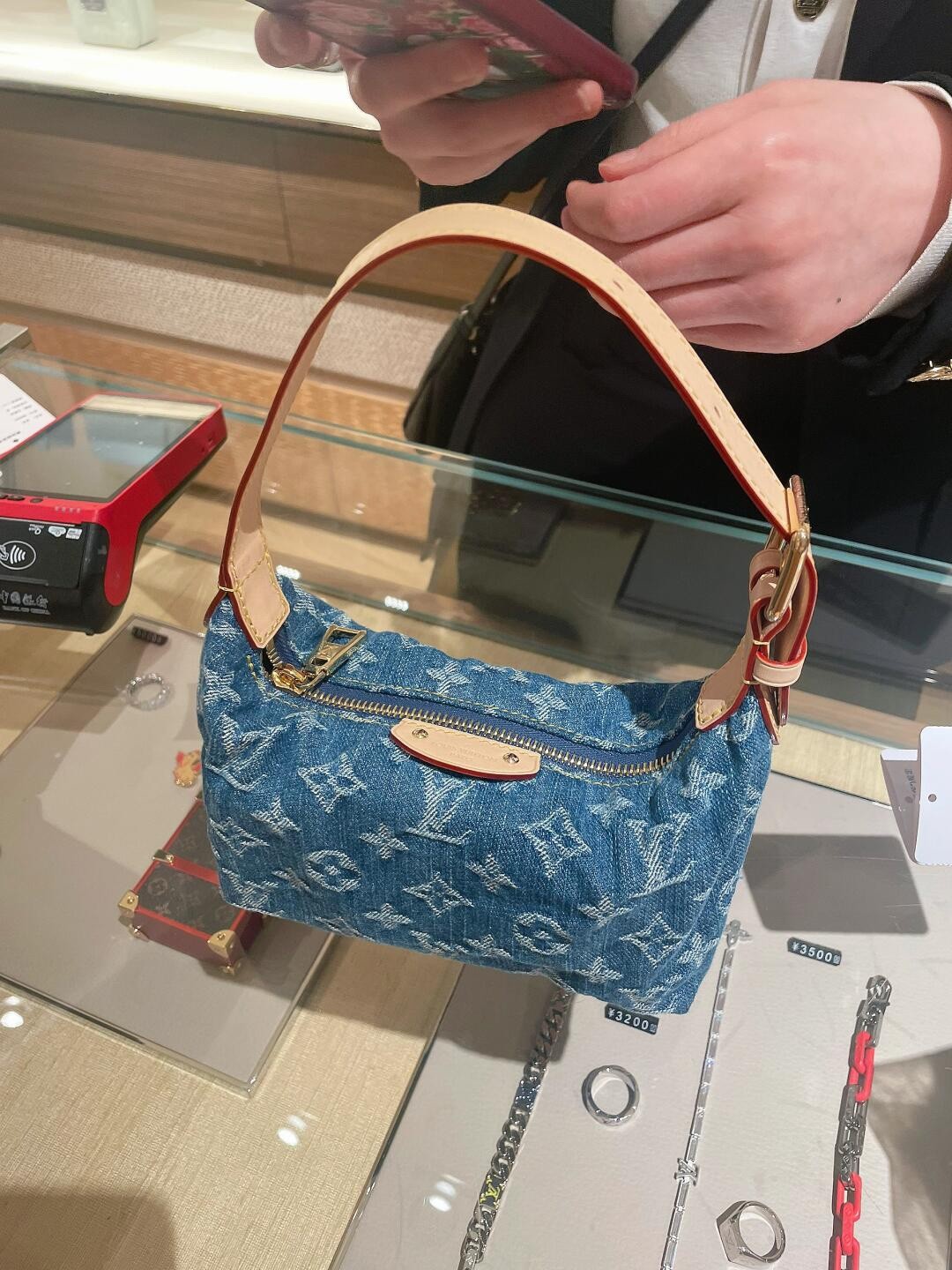 Shebag Super replica Louis Vuitton M82949 HILLS POCHETTE bag review (2025 July Updated)-Best Quality Fake designer Bag Review, Replica designer bag ru Shebag Super replica Louis Vuitton M82949 HILLS POCHETTE bag review (2025 July Updated)-Best Quality Fake designer Bag Review, Replica designer bag ru