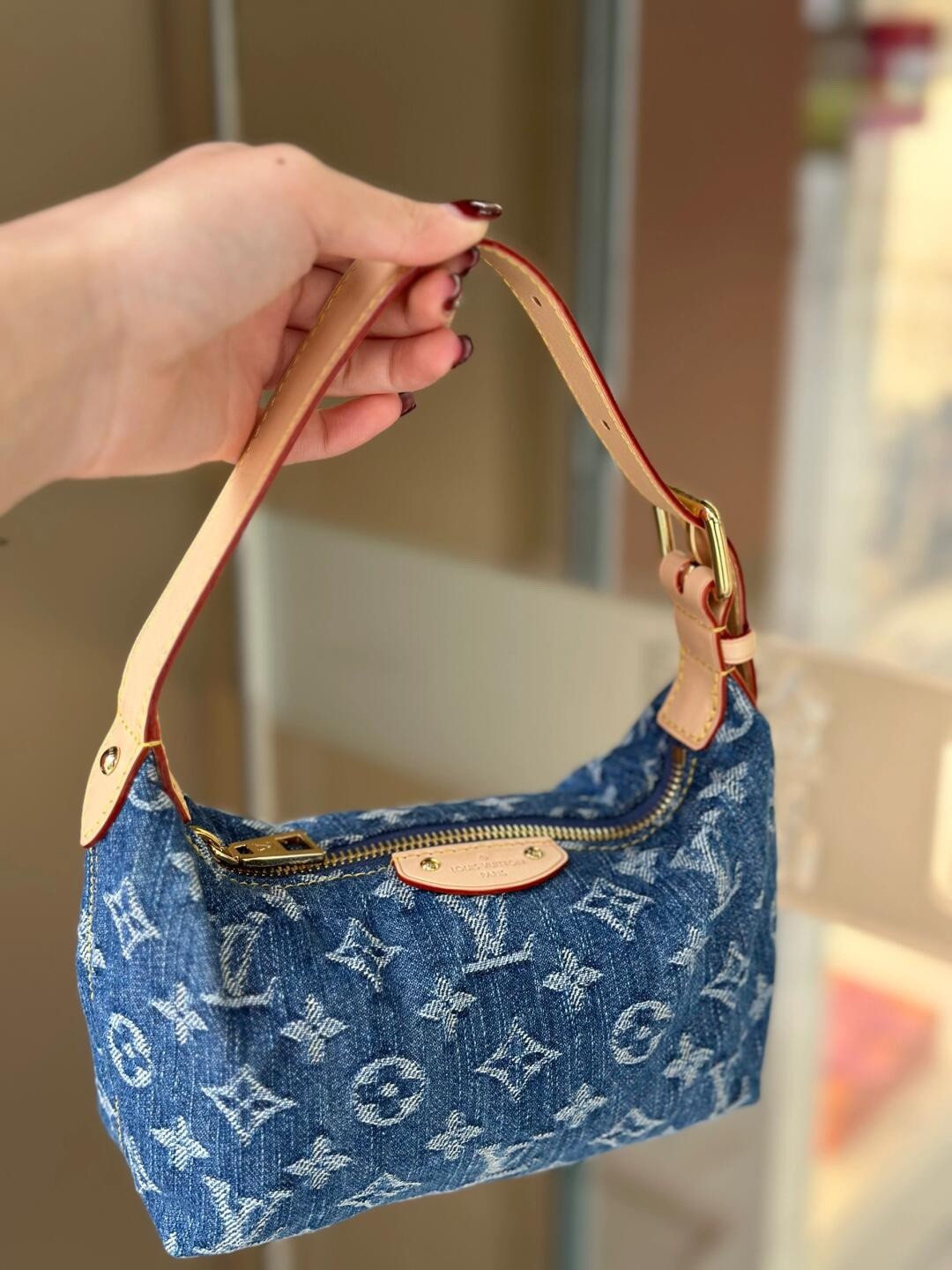 Shebag Super replica Louis Vuitton M82949 HILLS POCHETTE bag review (2025 July Updated)-Best Quality Fake designer Bag Review, Replica designer bag ru Shebag Super replica Louis Vuitton M82949 HILLS POCHETTE bag review (2025 July Updated)-Best Quality Fake designer Bag Review, Replica designer bag ru