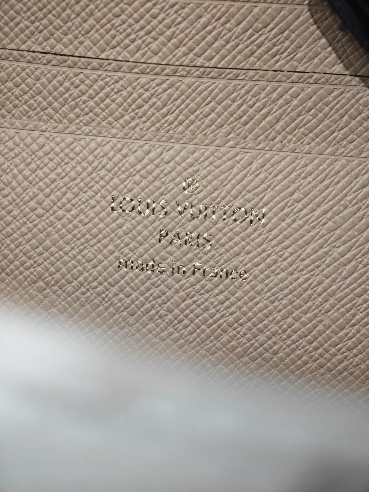 Shebag Super replica Louis Vuitton M83091 Ivy White Monogram bag(2025 July updated)-Best Quality Fake designer Bag Review, Replica designer bag ru
