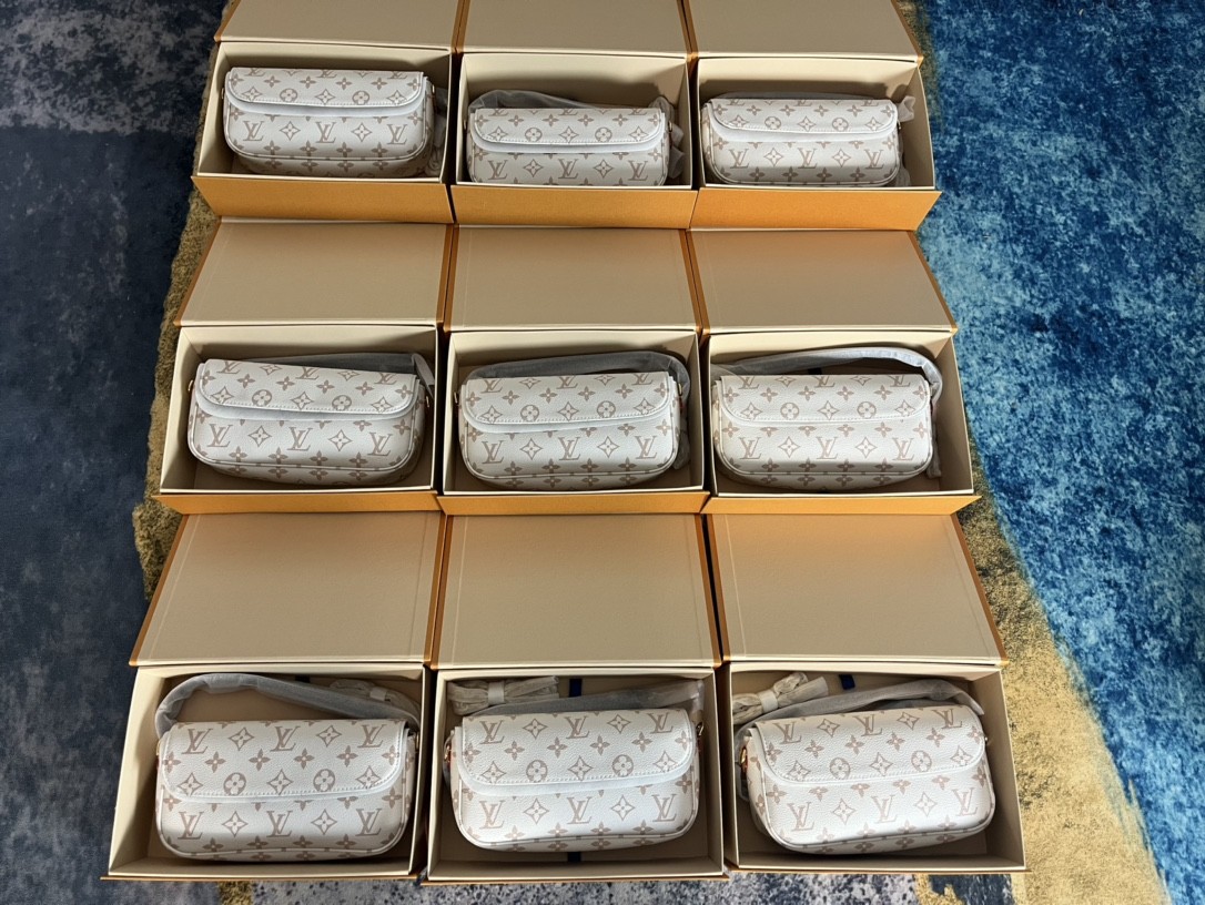 Shebag Super replica Louis Vuitton M83091 Ivy White Monogram bag(2025 July updated)-Best Quality Fake designer Bag Review, Replica designer bag ru