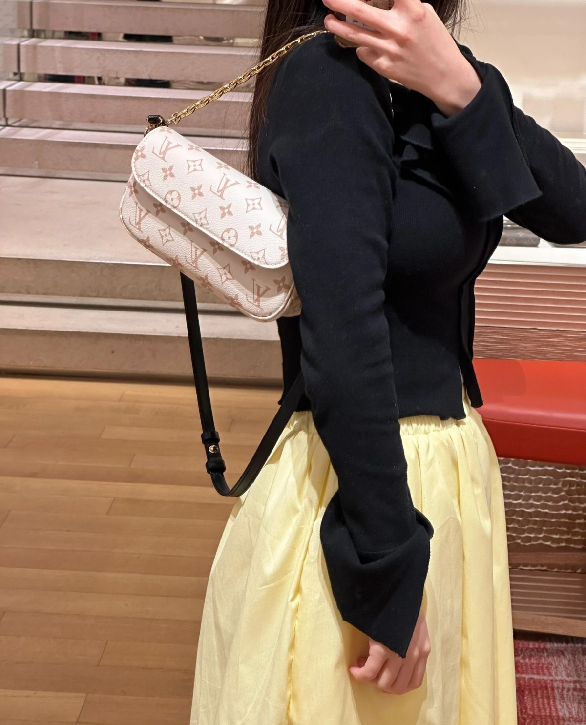 Shebag Super replica Louis Vuitton M83091 Ivy White Monogram bag(2025 July updated)-Best Quality Fake designer Bag Review, Replica designer bag ru