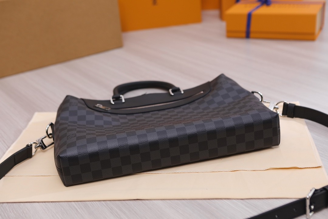 Shebag super replica Louis Vuitton N48260 PORTE-DOCUMENTS JOUR NM bag review(2025 July updated)-Best Quality Fake designer Bag Review, Replica designer bag ru Shebag super replica Louis Vuitton N48260 PORTE-DOCUMENTS JOUR NM bag review(2025 July updated)-Best Quality Fake designer Bag Review, Replica designer bag ru