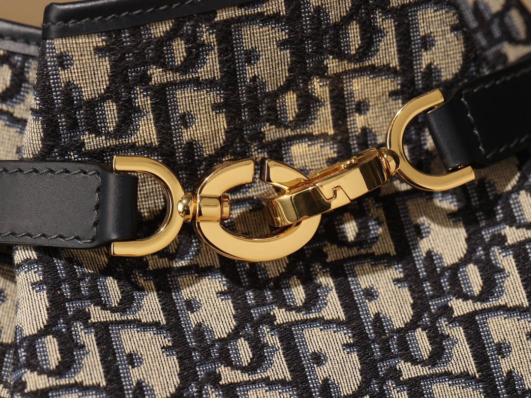 Shebag Dior super replica medium size C’EST DIOR bag review(2025 July updated)-Best Quality Fake designer Bag Review, Replica designer bag ru Shebag Dior super replica medium size C’EST DIOR bag review(2025 July updated)-Best Quality Fake designer Bag Review, Replica designer bag ru