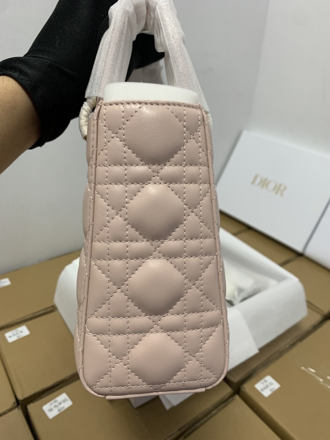 Shebag super replica Lady Dior in pink medium bag review(2025 July updated)-Best Quality Fake designer Bag Review, Replica designer bag ru