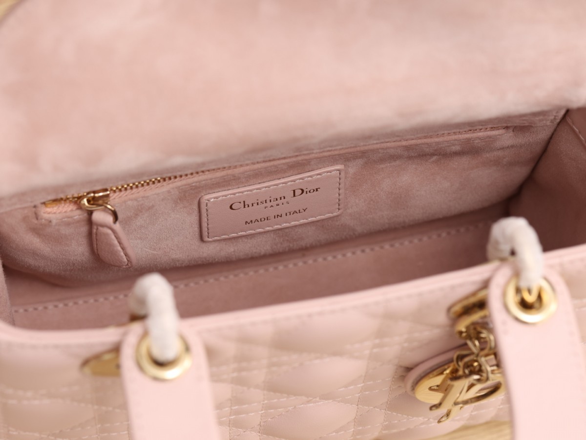 Shebag super replica Lady Dior in pink medium bag review(2025 July updated)-Best Quality Fake designer Bag Review, Replica designer bag ru