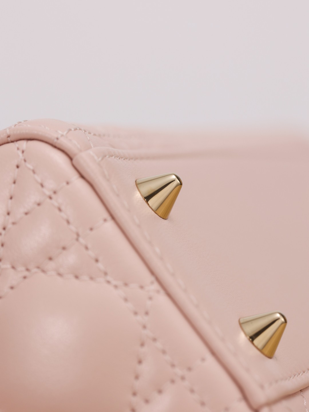 Shebag super replica Lady Dior in pink medium bag review(2025 July updated)-Best Quality Fake designer Bag Review, Replica designer bag ru