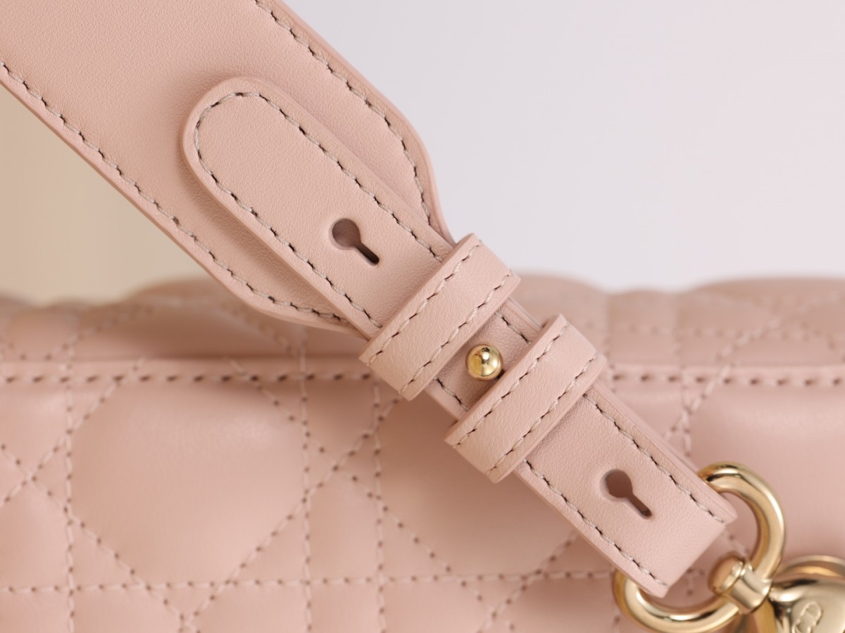 Shebag super replica Lady Dior in pink medium bag review(2025 July updated)-Best Quality Fake designer Bag Review, Replica designer bag ru