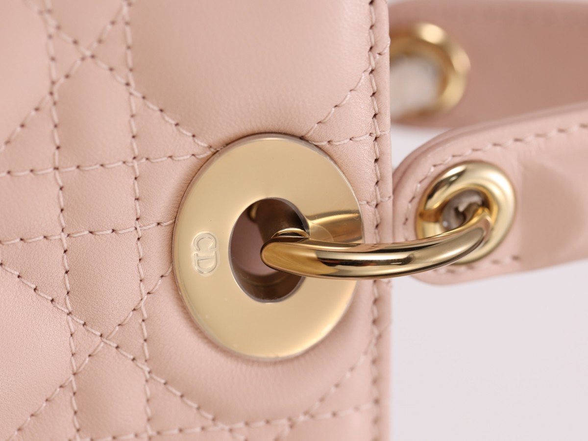 Shebag super replica Lady Dior in pink medium bag review(2025 July updated)-Best Quality Fake designer Bag Review, Replica designer bag ru