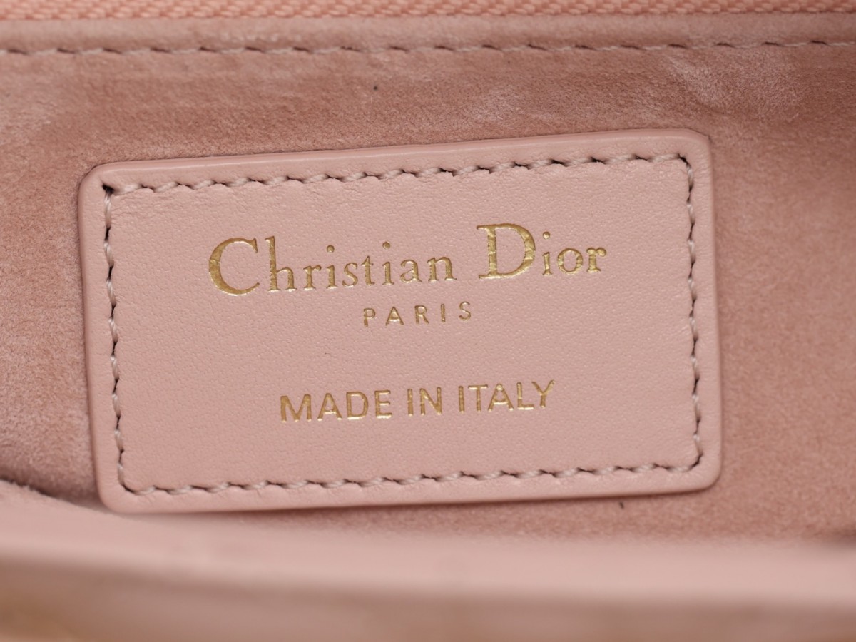 Shebag super replica Lady Dior in pink medium bag review(2025 July updated)-Best Quality Fake designer Bag Review, Replica designer bag ru