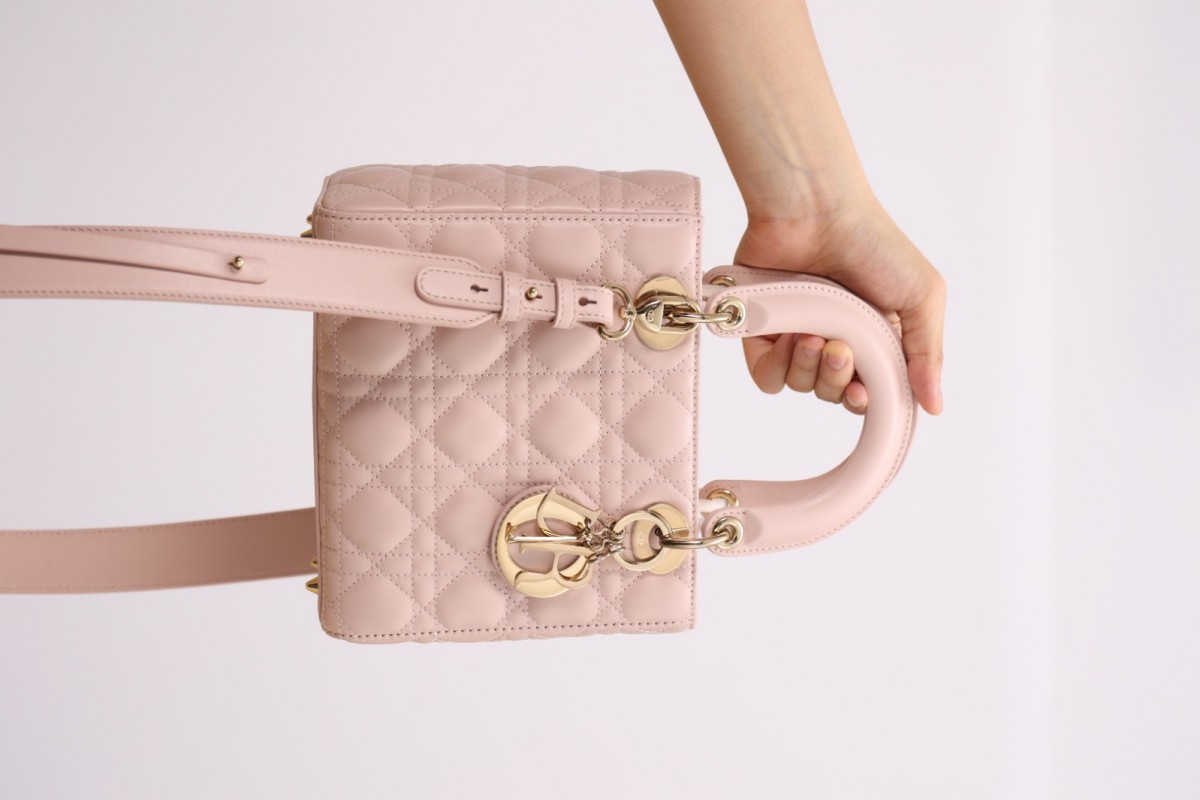 Shebag super replica Lady Dior in pink medium bag review(2025 July updated)-Best Quality Fake designer Bag Review, Replica designer bag ru
