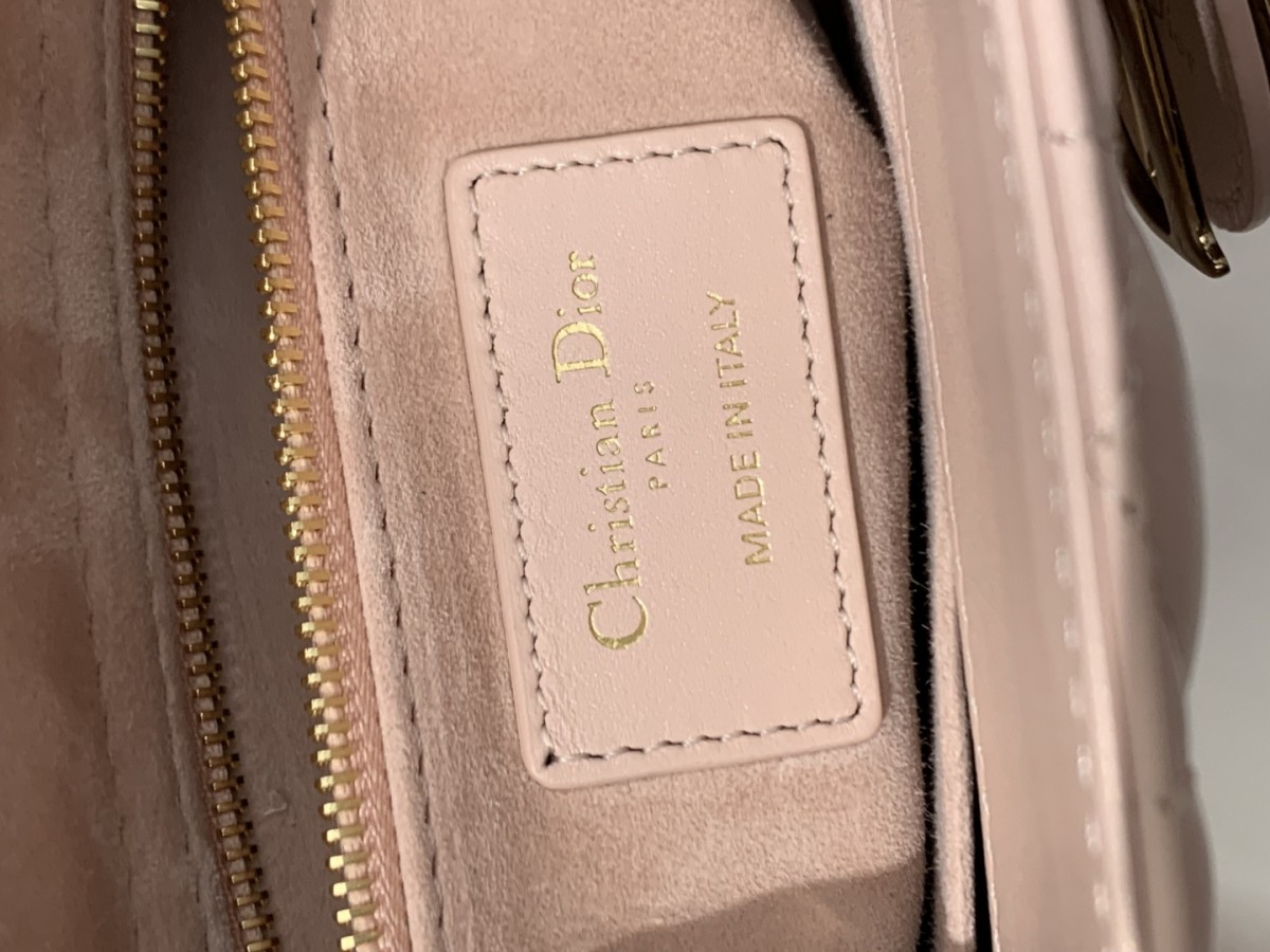 Shebag super replica Lady Dior in pink medium bag review(2025 July updated)-Best Quality Fake designer Bag Review, Replica designer bag ru