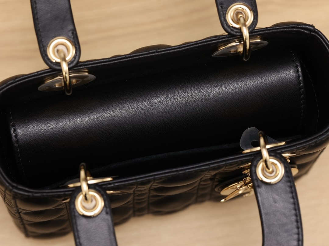 Shebag Super replica Lady Dior Small size in black bag review (2025 July Updated)-Best Quality Fake designer Bag Review, Replica designer bag ru