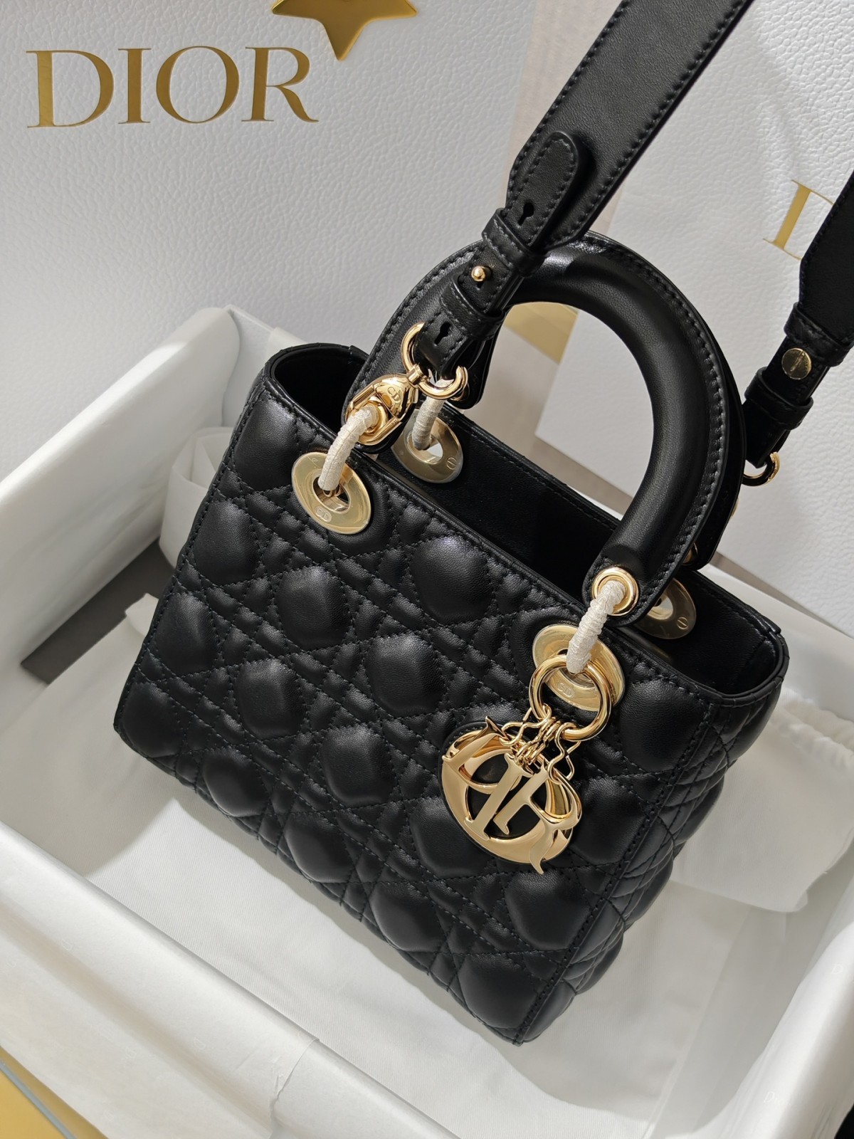 Shebag Super replica Lady Dior Small size in black bag review (2025 July Updated)-Best Quality Fake designer Bag Review, Replica designer bag ru