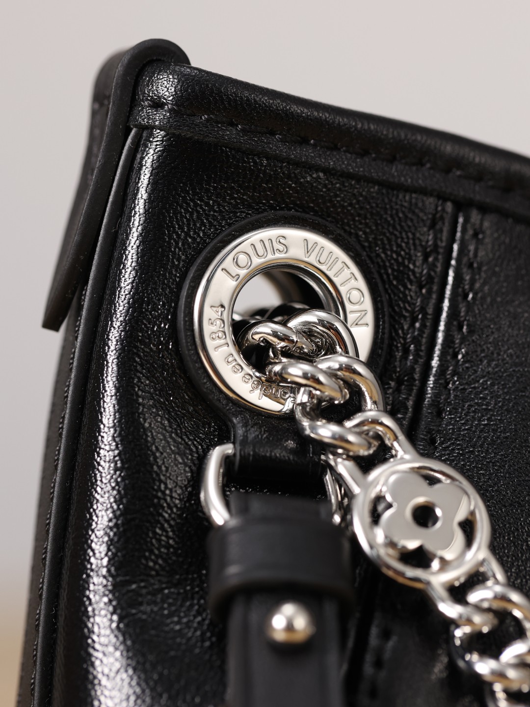 Shebag Super replica Louis Vuitton carryall dark bb lambskin bag review(July 2025 updated)-Best Quality Fake designer Bag Review, Replica designer bag ru