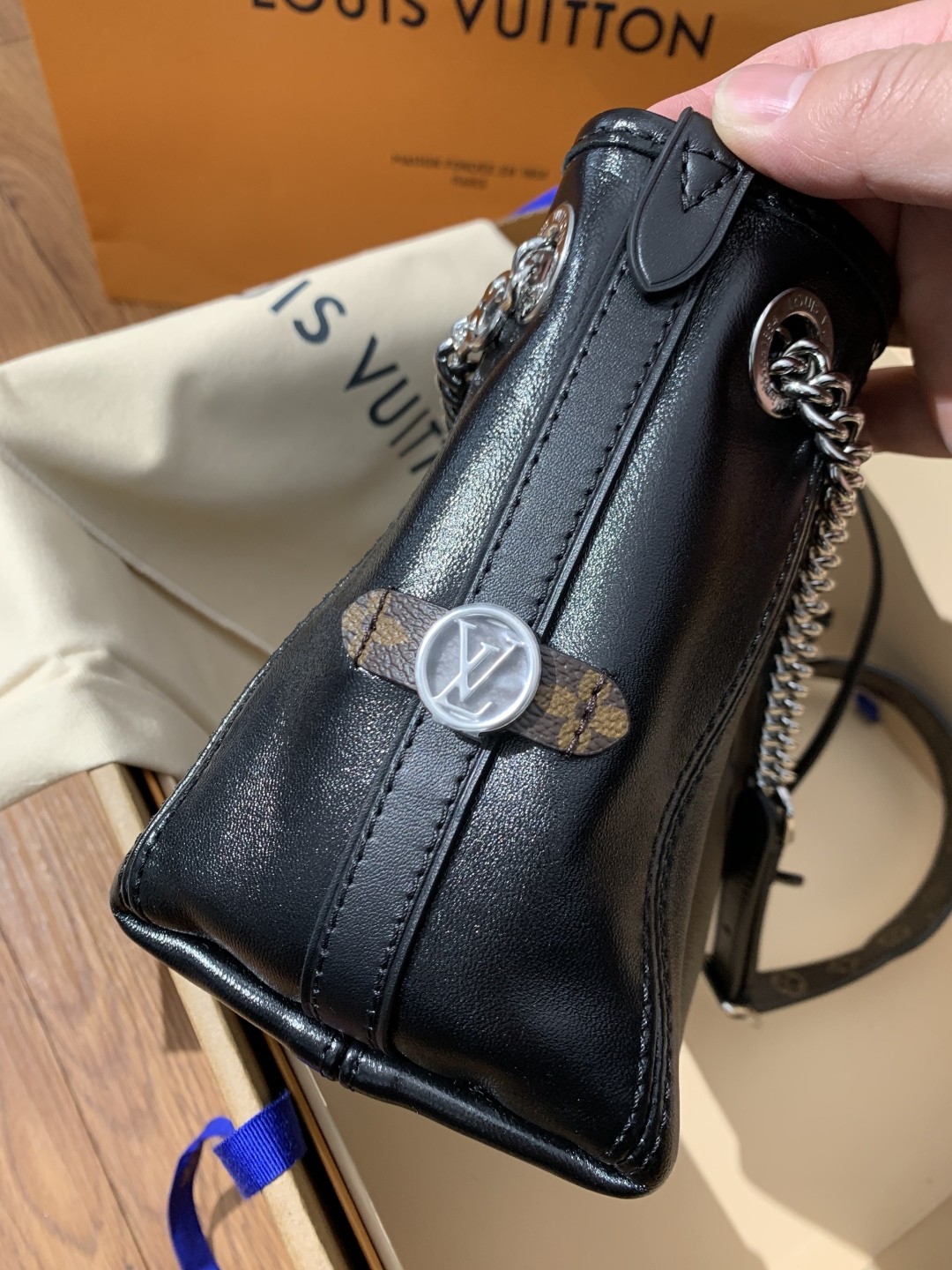 Shebag Super replica Louis Vuitton carryall dark bb lambskin bag review(July 2025 updated)-Best Quality Fake designer Bag Review, Replica designer bag ru