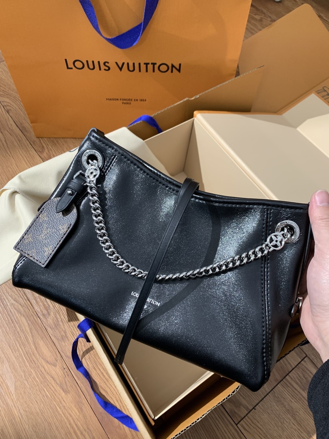 Shebag Super replica Louis Vuitton carryall dark bb lambskin bag review(July 2025 updated)-Best Quality Fake designer Bag Review, Replica designer bag ru