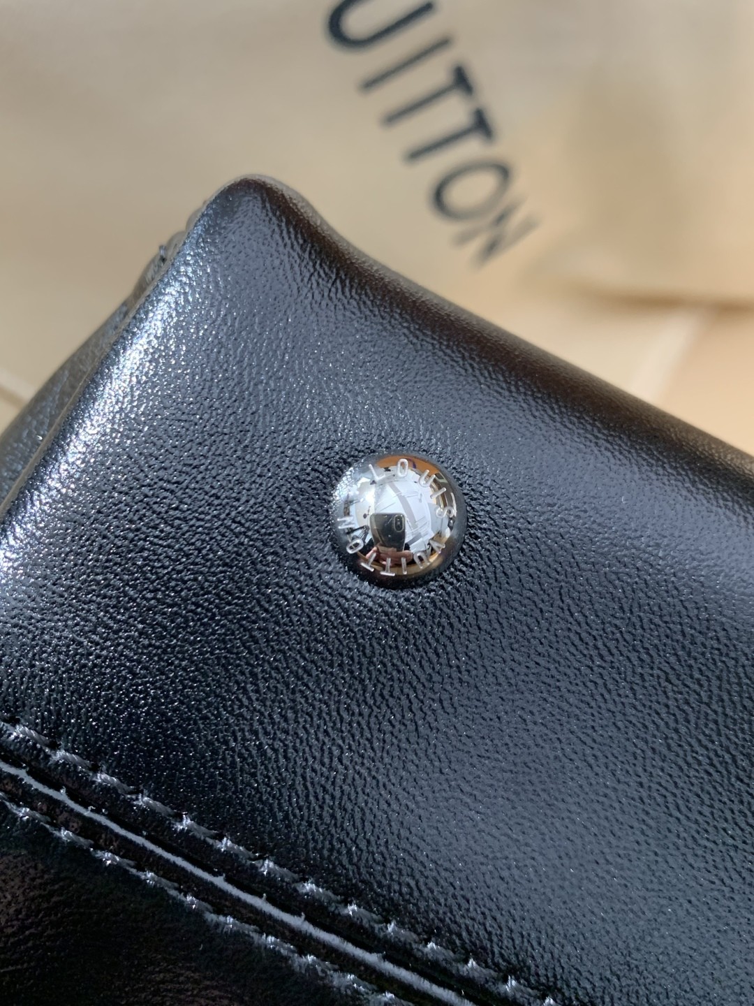 Shebag Super replica Louis Vuitton carryall dark bb lambskin bag review(July 2025 updated)-Best Quality Fake designer Bag Review, Replica designer bag ru