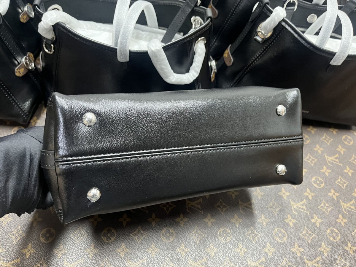 Shebag Super replica Louis Vuitton carryall dark bb lambskin bag review(July 2025 updated)-Best Quality Fake designer Bag Review, Replica designer bag ru