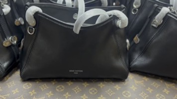 Shebag Super replica Louis Vuitton carryall dark bb lambskin bag review(July 2025 updated)-Best Quality Fake designer Bag Review, Replica designer bag ru