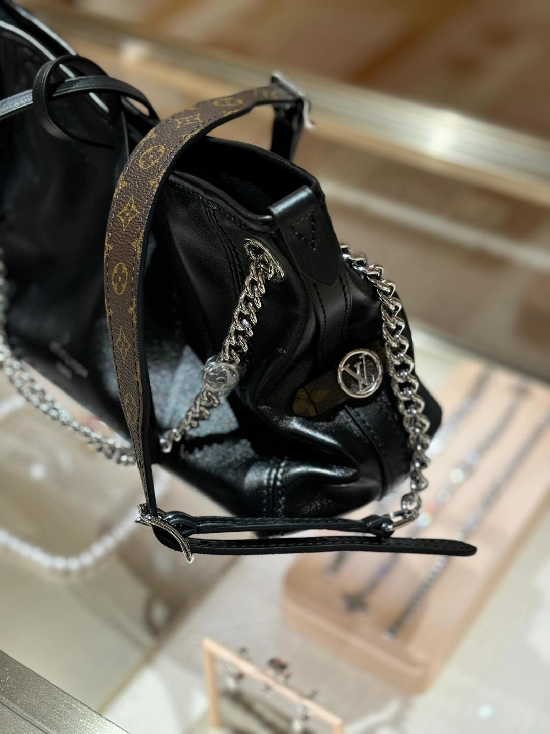 Shebag Super replica Louis Vuitton carryall dark bb lambskin bag review(July 2025 updated)-Best Quality Fake designer Bag Review, Replica designer bag ru