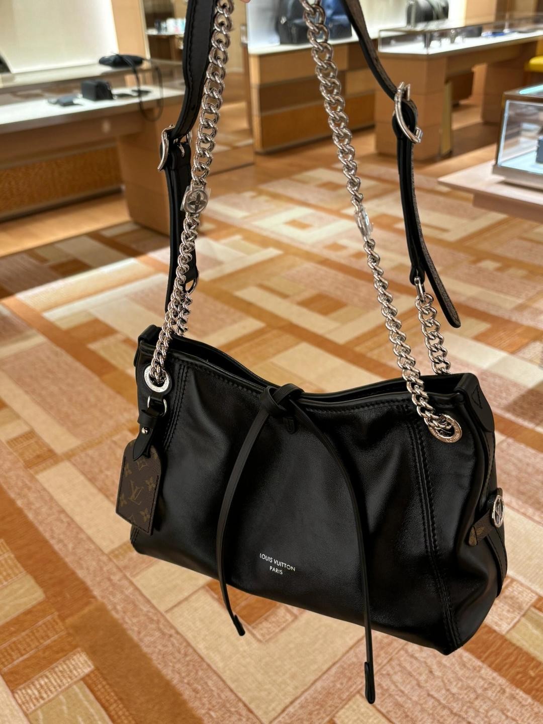 Shebag Super replica Louis Vuitton carryall dark bb lambskin bag review(July 2025 updated)-Best Quality Fake designer Bag Review, Replica designer bag ru