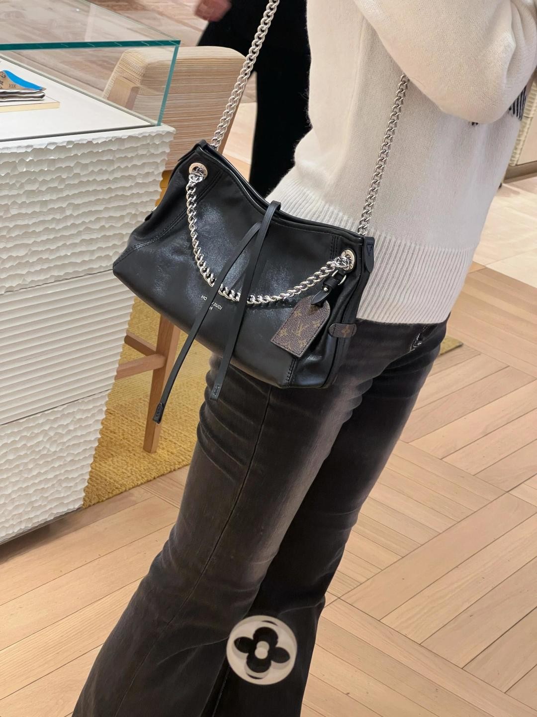 Shebag Super replica Louis Vuitton carryall dark bb lambskin bag review(July 2025 updated)-Best Quality Fake designer Bag Review, Replica designer bag ru
