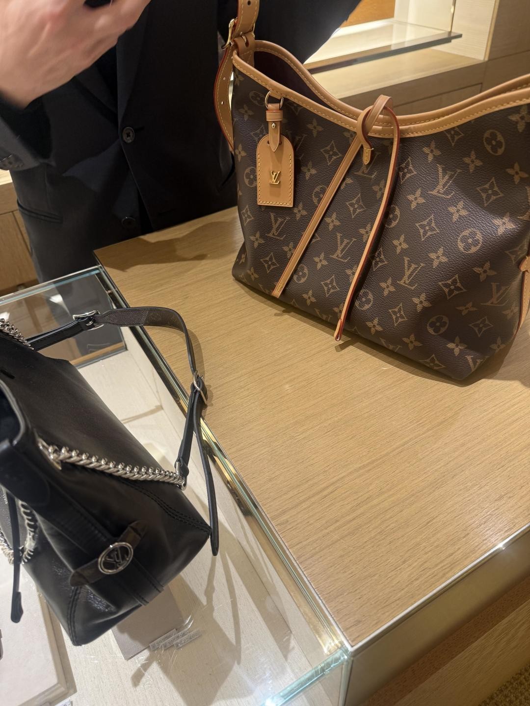 Shebag Super replica Louis Vuitton carryall dark bb lambskin bag review(July 2025 updated)-Best Quality Fake designer Bag Review, Replica designer bag ru