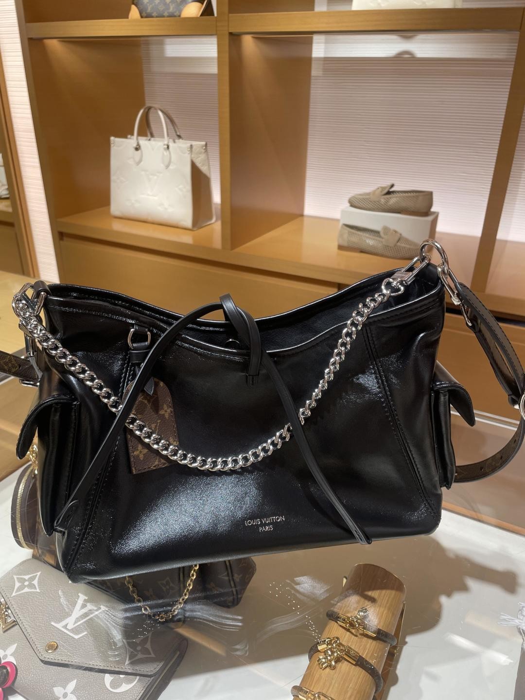 Shebag Super replica Louis Vuitton carryall dark bb lambskin bag review(July 2025 updated)-Best Quality Fake designer Bag Review, Replica designer bag ru