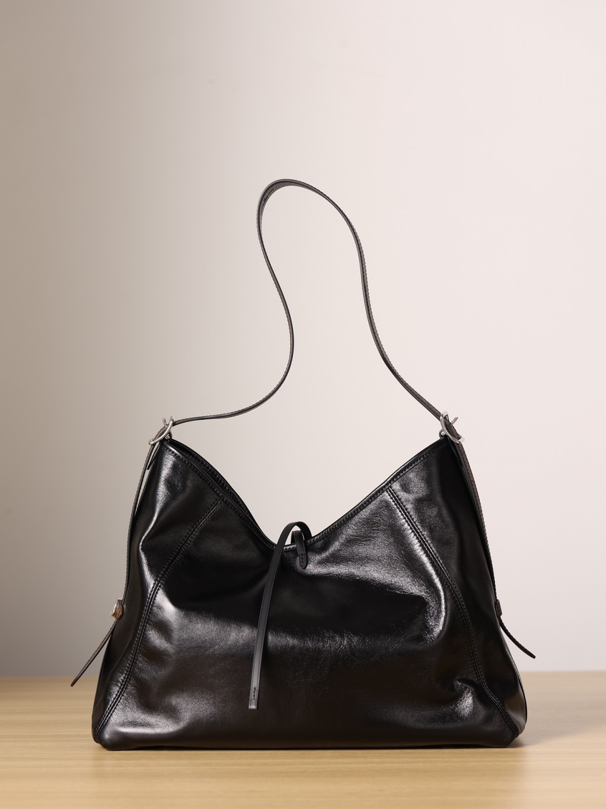 Shebag Super replica Louis Vuitton Carryall dark full leather lambskin bag review(July 2025 Updated)-Best Quality Fake designer Bag Review, Replica designer bag ru Shebag Super replica Louis Vuitton Carryall dark full leather lambskin bag review(July 2025 Updated)-Best Quality Fake designer Bag Review, Replica designer bag ru