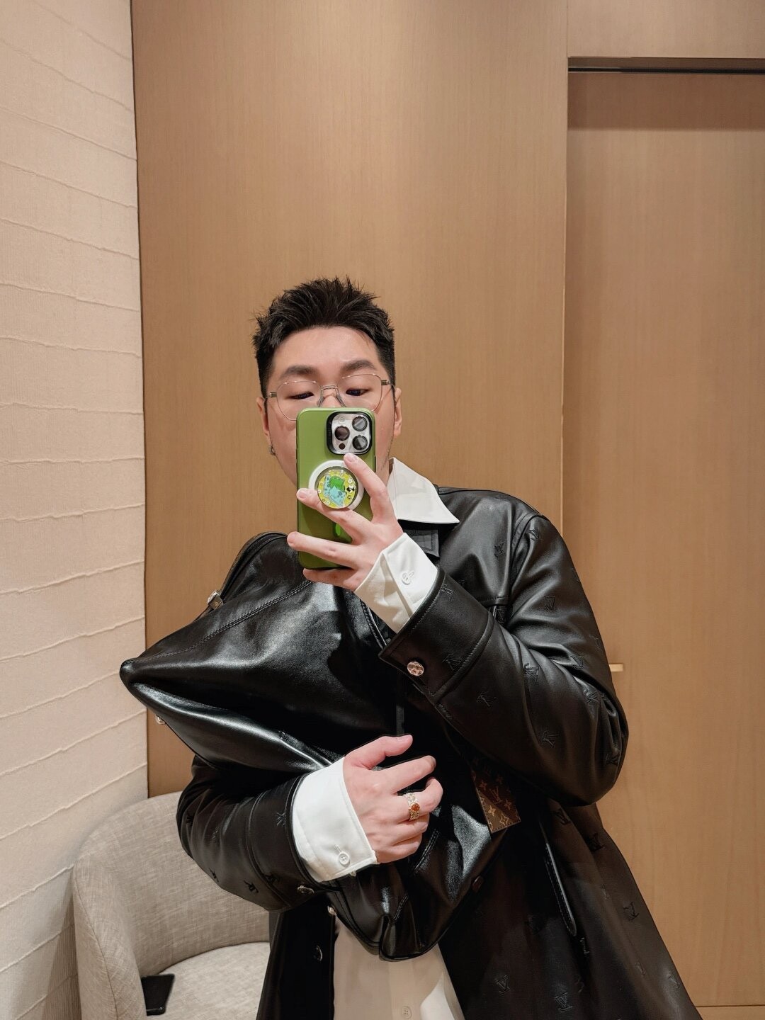 Shebag Super replica Louis Vuitton Carryall dark full leather lambskin bag review(July 2025 Updated)-Best Quality Fake designer Bag Review, Replica designer bag ru Shebag Super replica Louis Vuitton Carryall dark full leather lambskin bag review(July 2025 Updated)-Best Quality Fake designer Bag Review, Replica designer bag ru